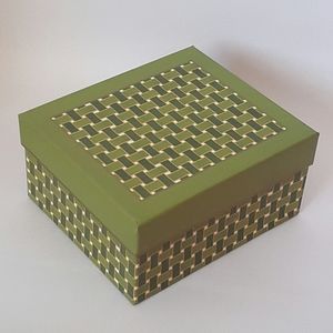 #83 Harry and David Gift Box Jewelry Storage